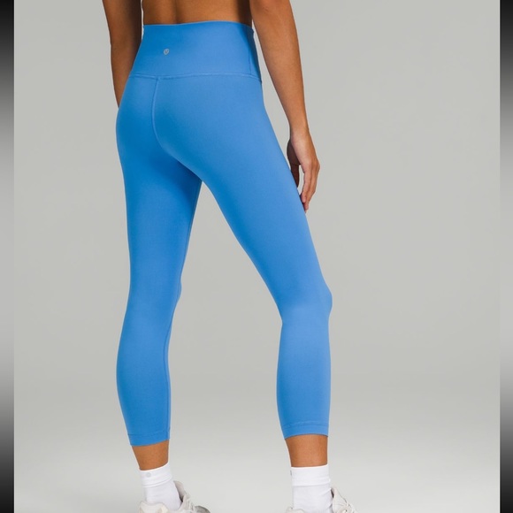 Lululemon blue Nile Wunder train 23” - Picture 3 of 8